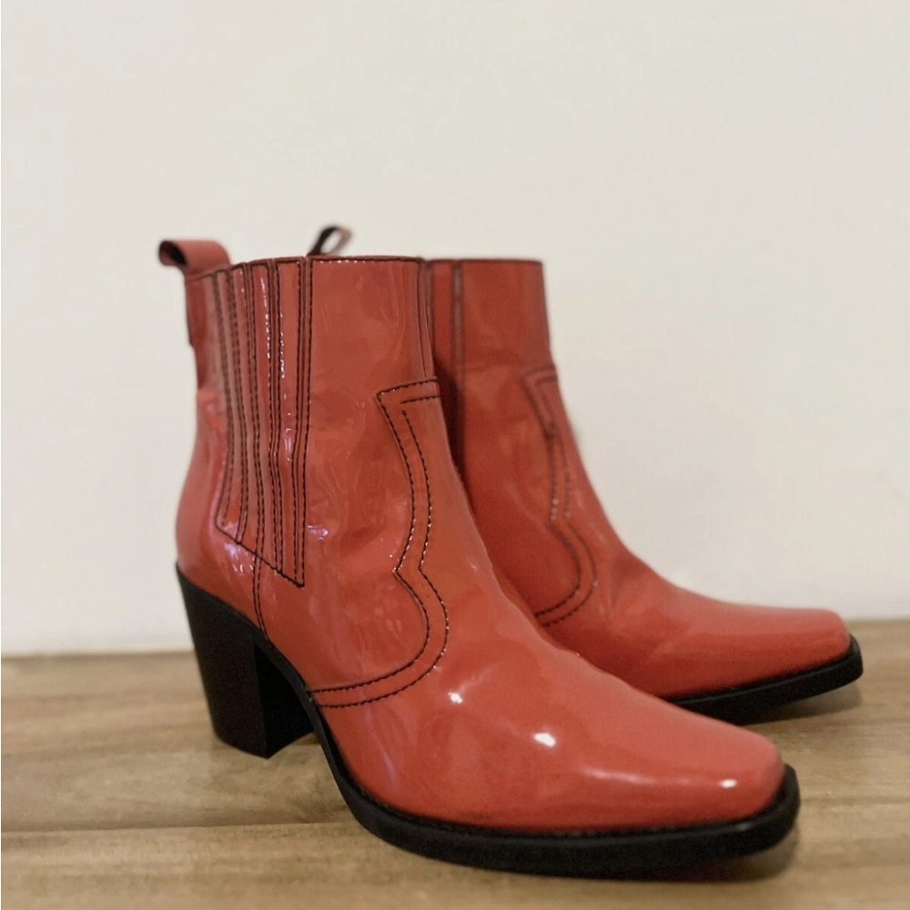 GANNI Callie Western Chelsea Boots Red Patent Leather Sz 38 US 7 7.5 G118 - Picture 3 of 16